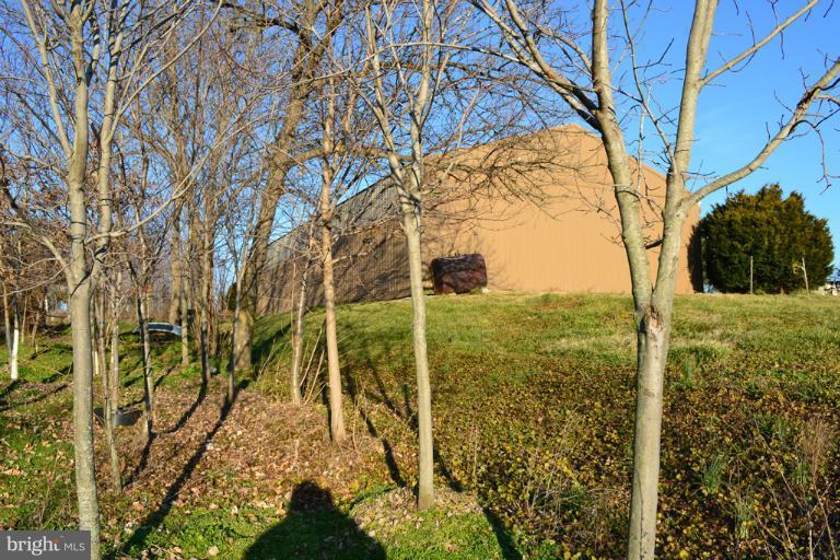 17803 Shaffers Mill Road Mount Airy, MD 21771 - Photo 11 of 30 Pole Barn