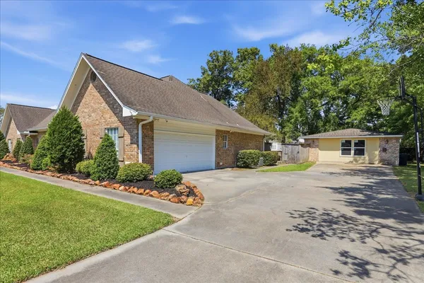 $425,000 | 4434 Hillbrook Drive, Orange, TX 77632