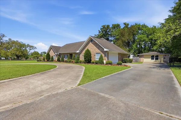 $425,000 | 4434 Hillbrook Drive, Orange, TX 77632