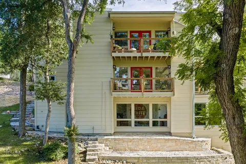 $1,250,000 | 5932 Highland Hills Drive, Austin, TX 78731