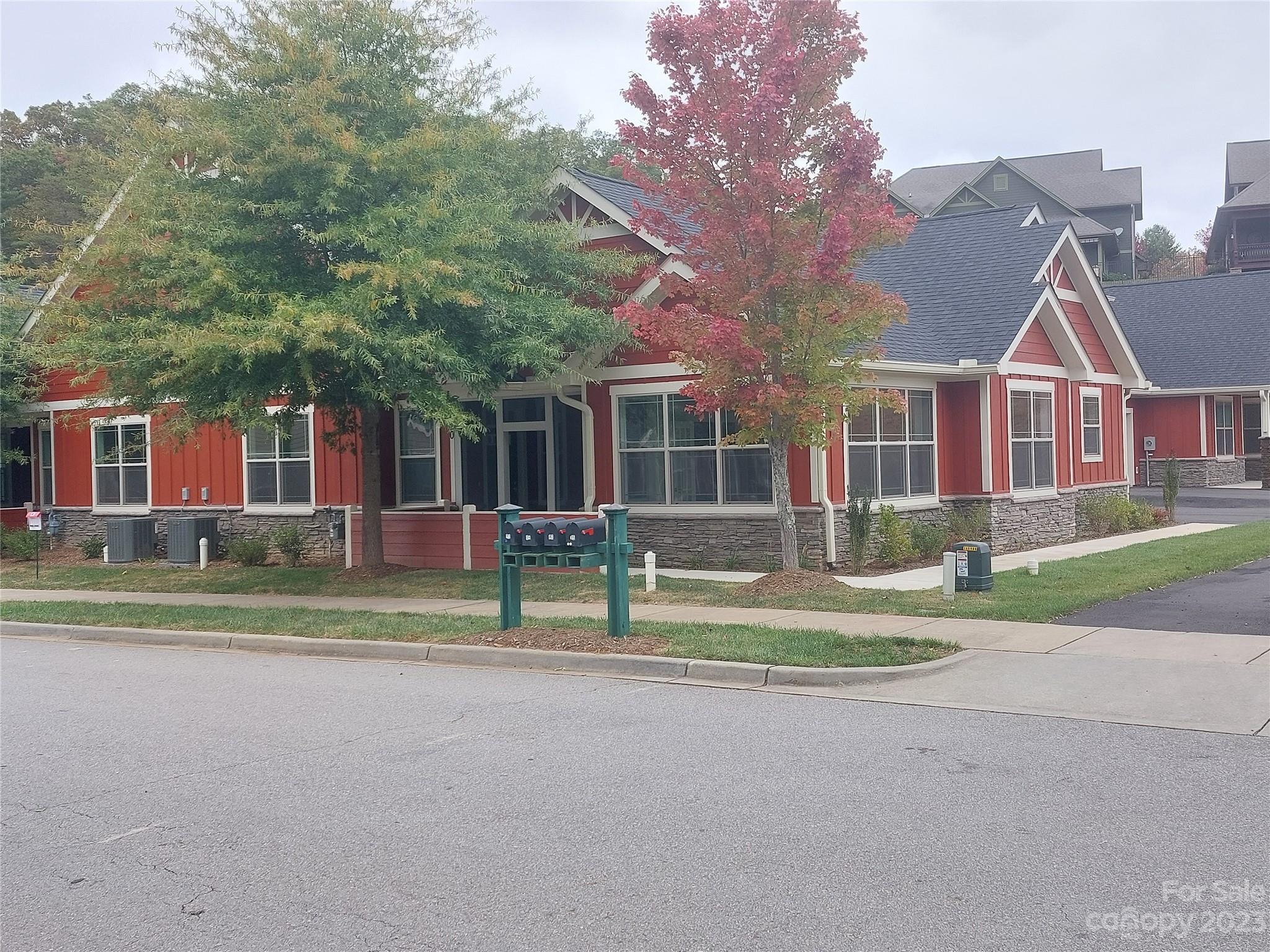 20 Brookstone Place, Unit R1 Candler, NC 28715 - Photo 1 of 19 Gallery Image 1