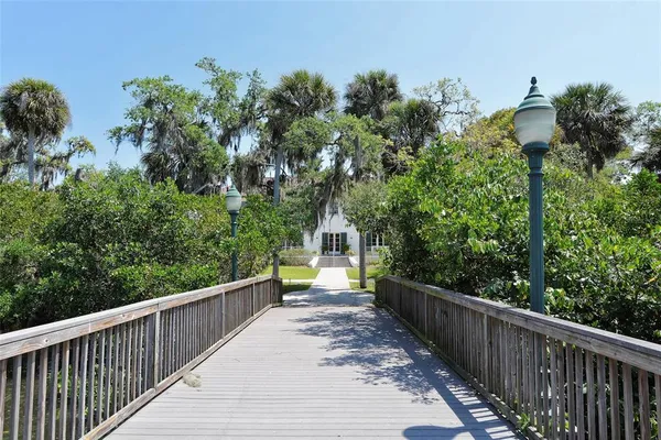 $4,250 | 2308 Waterbluff Place, Unit V304, Sarasota, FL 34231