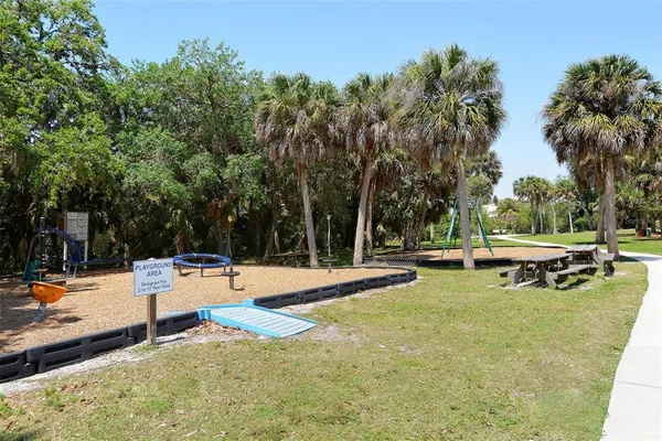 $4,250 | 2308 Waterbluff Place, Unit V304, Sarasota, FL 34231