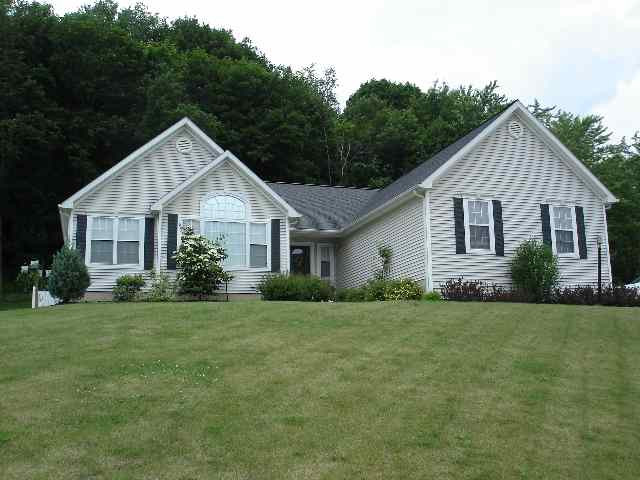 44 Rose Lane Rensselaer, NY 12144 - Photo 1 of 12 Photo 1
