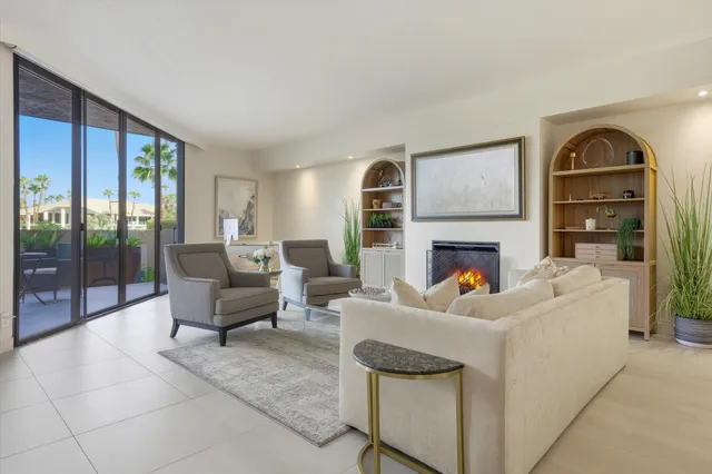 $515,000 | 910 Island Drive, Unit 110, Rancho Mirage, CA 92270