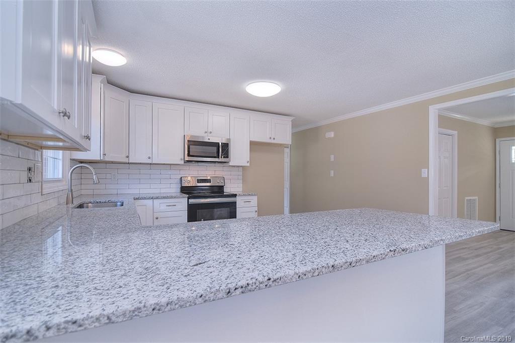 2107 Birchcrest Road Dallas, NC 28034 - Photo 12 of 24