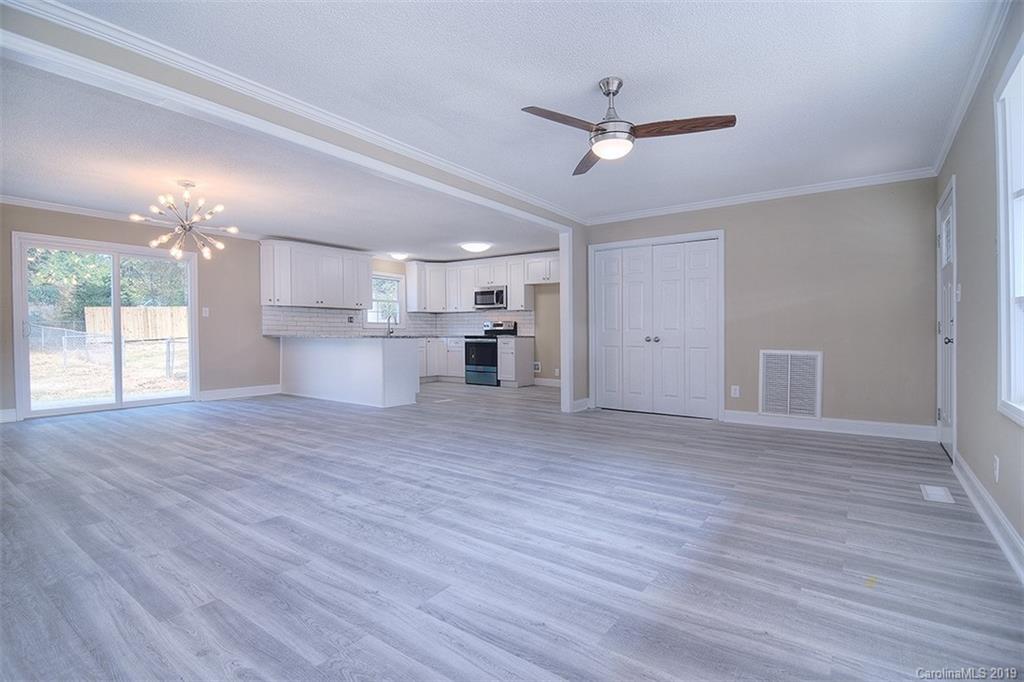 2107 Birchcrest Road Dallas, NC 28034 - Photo 8 of 24