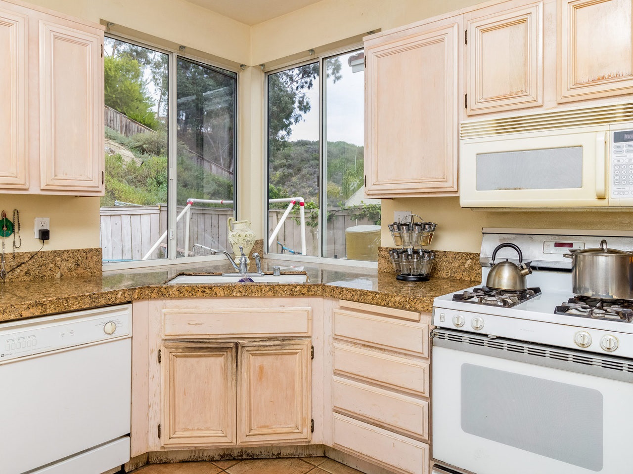 563 Kiley Road Chula Vista, CA 91910 - Photo 14 of 25