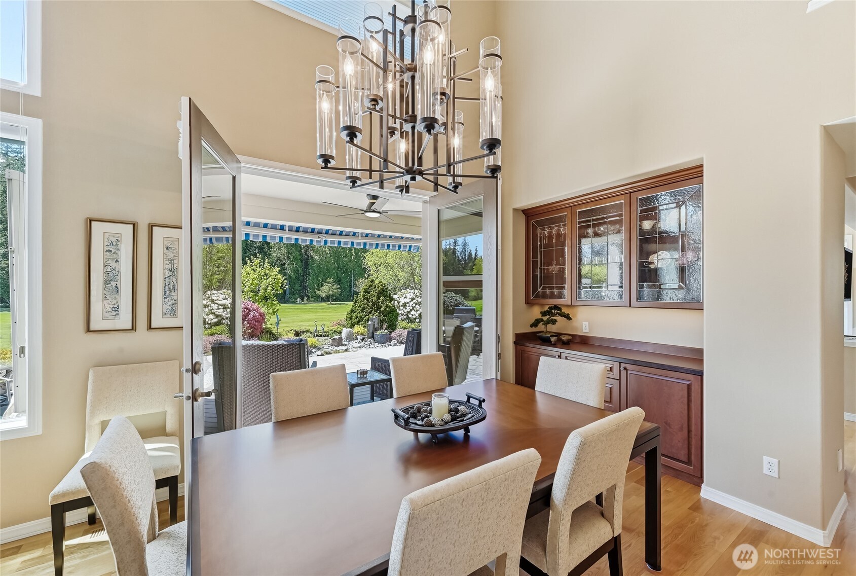 24035 Northeast Adair Road Redmond, WA 98053 - Photo 9 of 40