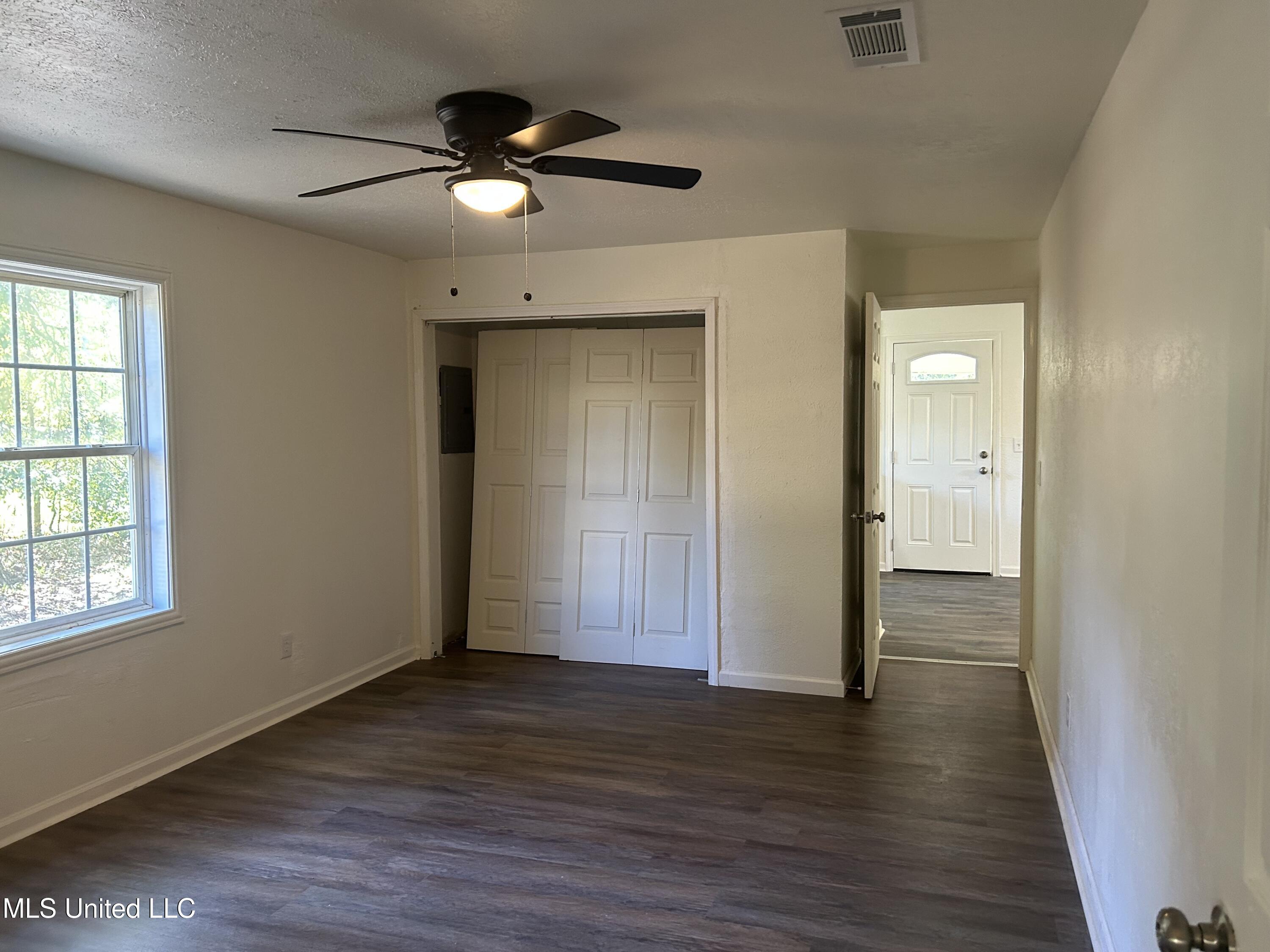 220 North James Avenue McComb, MS 39648 - Photo 20 of 40 IMG_6942