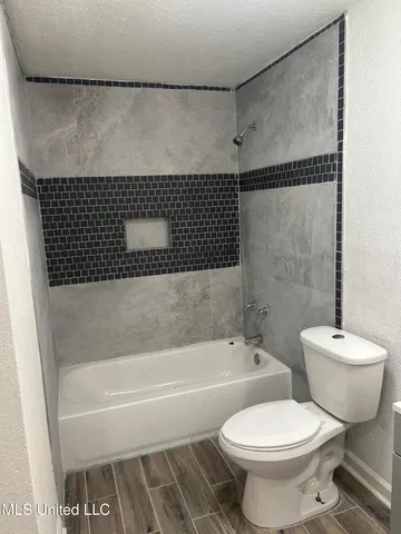 $129,000 | 220 North James Avenue, McComb, MS 39648