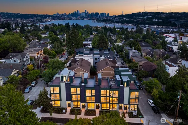 $765,950 | 3852 Carr Place North, Seattle, WA 98103