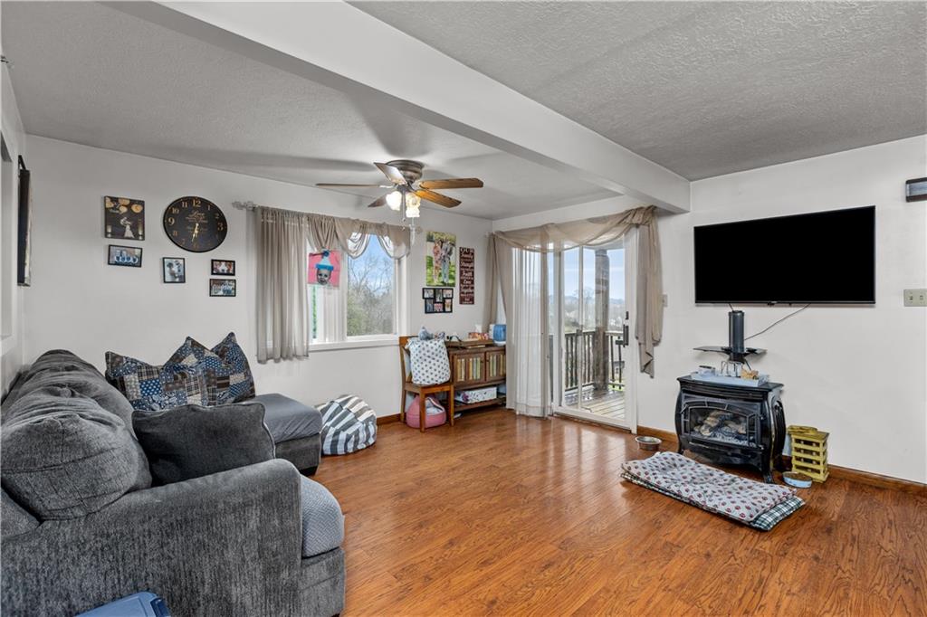 49 Herbst Road Coraopolis, PA 15108 - Photo 14 of 29 Gallery Image 14