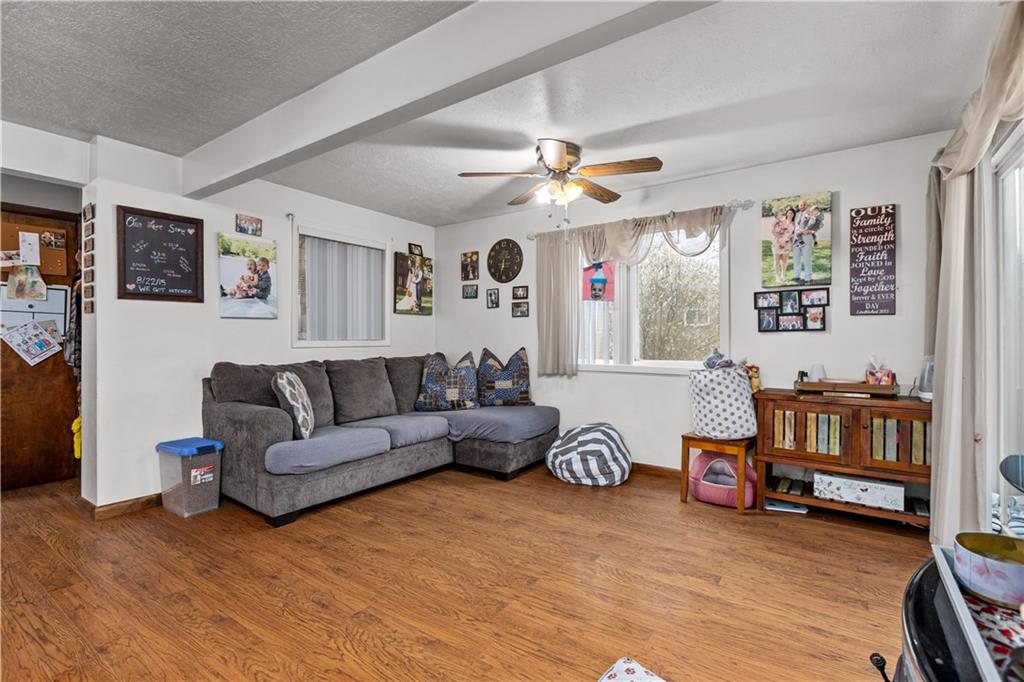 49 Herbst Road Coraopolis, PA 15108 - Photo 15 of 29 Gallery Image 15