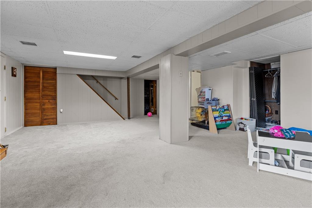 49 Herbst Road Coraopolis, PA 15108 - Photo 25 of 29 Gallery Image 25