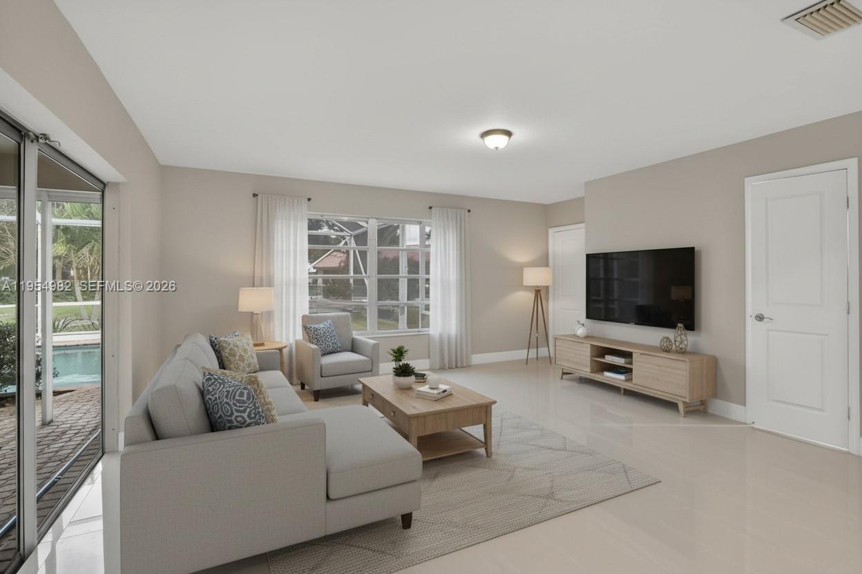 7141 Southwest 7th Street Plantation, FL 33317 - Photo 21 of 47 Virtually Staged