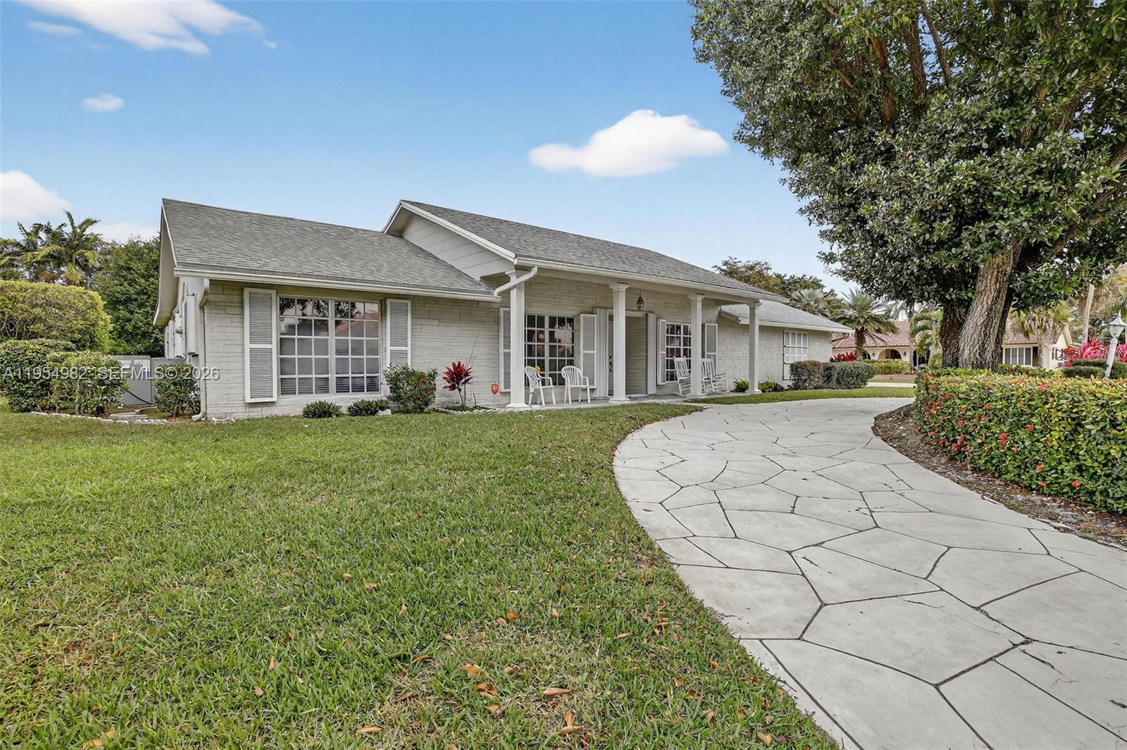 7141 Southwest 7th Street Plantation, FL 33317 - Photo 3 of 47