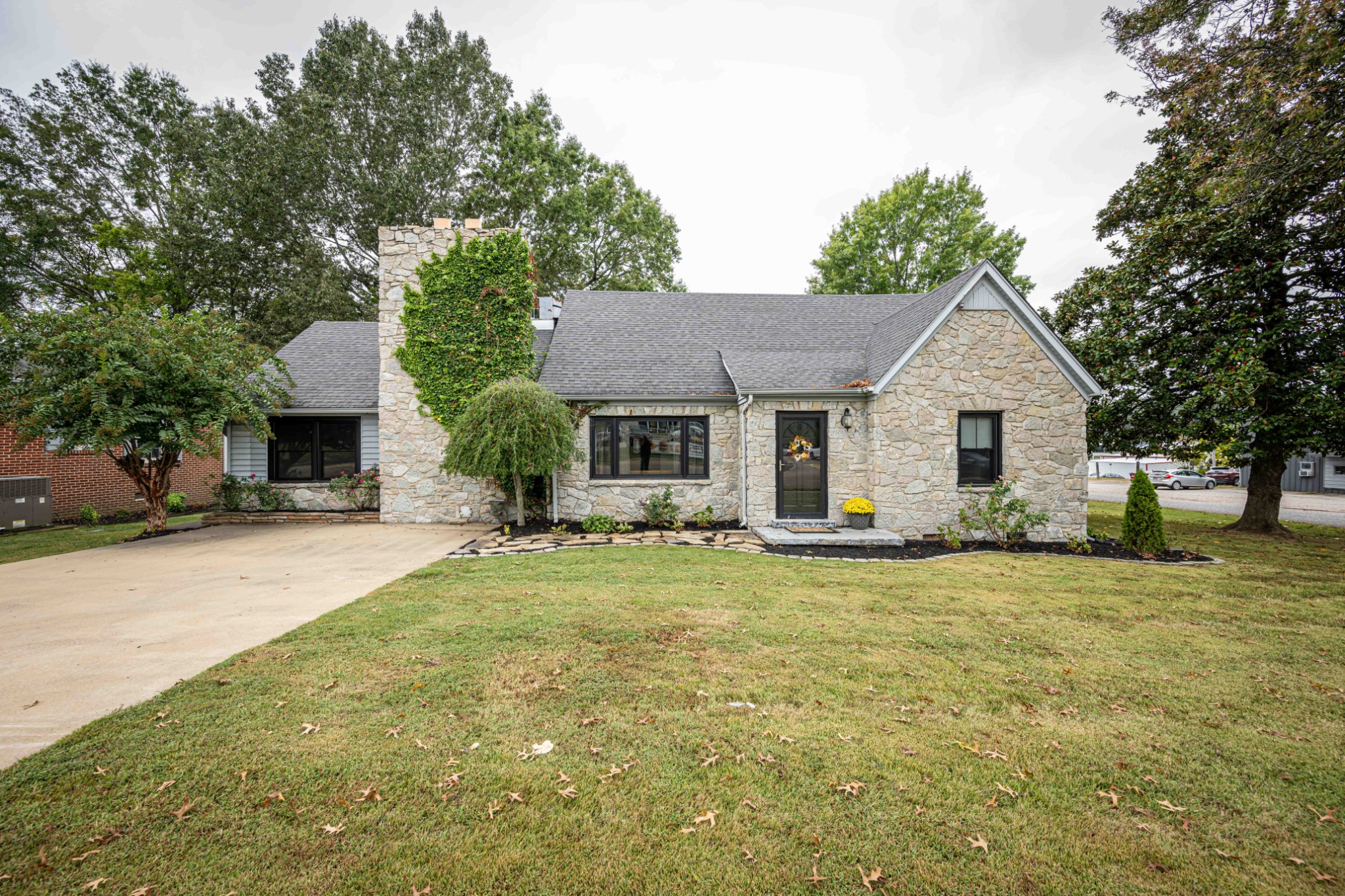 355 Tennessee Ave North