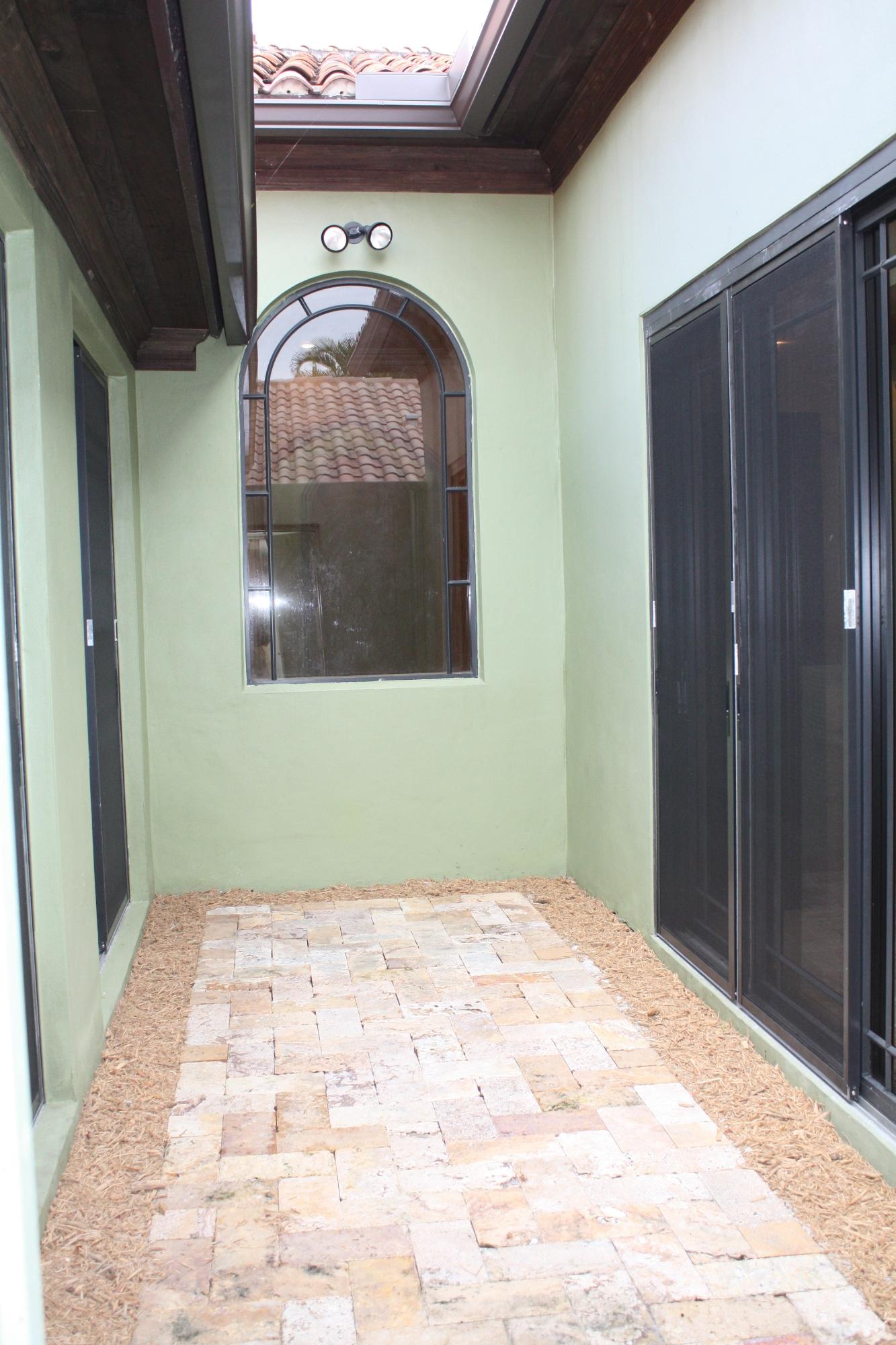 22461 Arcadia Court Boca Raton, FL 33433 - Photo 16 of 38 Atrium