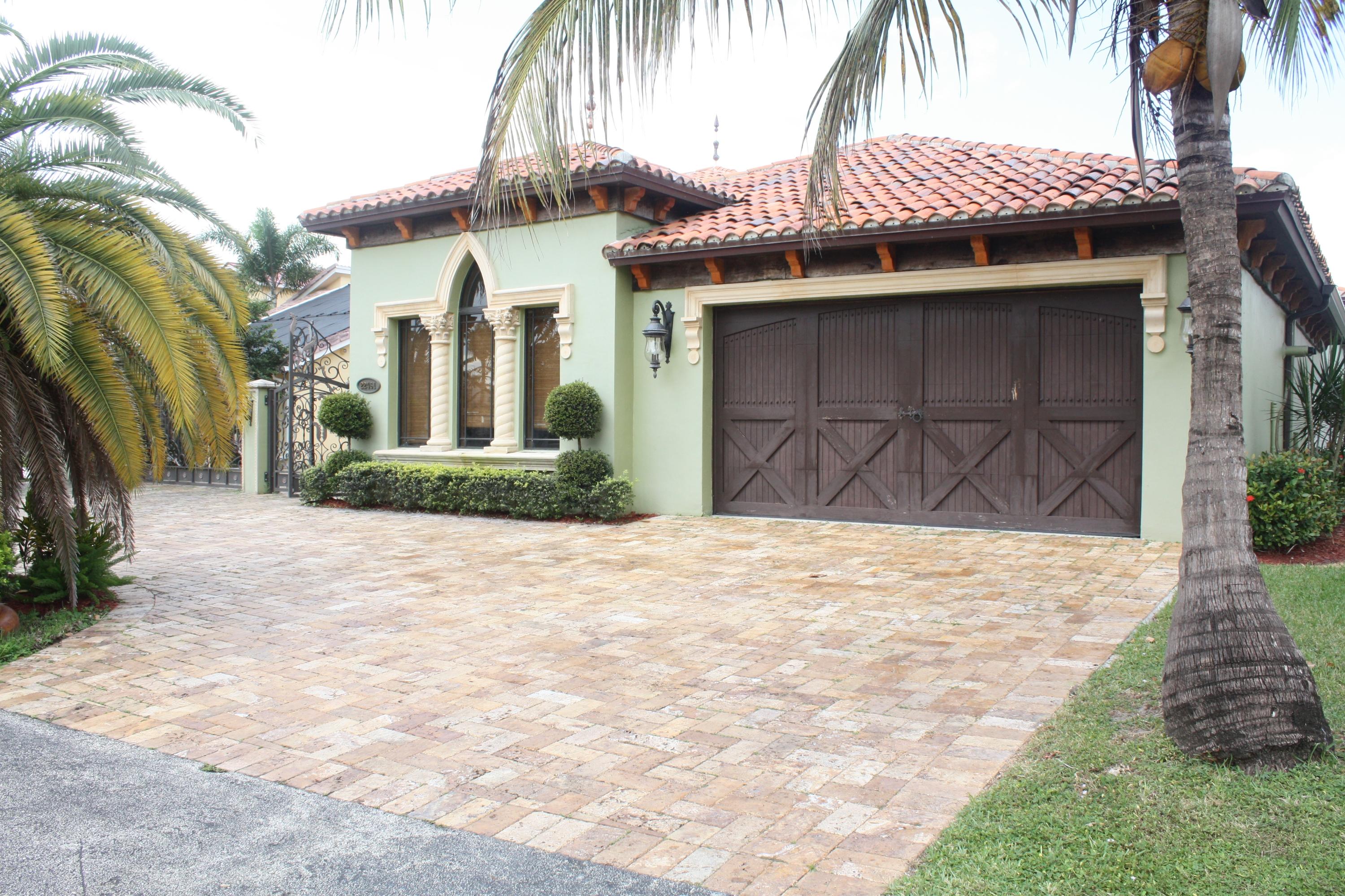 22461 Arcadia Court Boca Raton, FL 33433 - Photo 3 of 38 Front