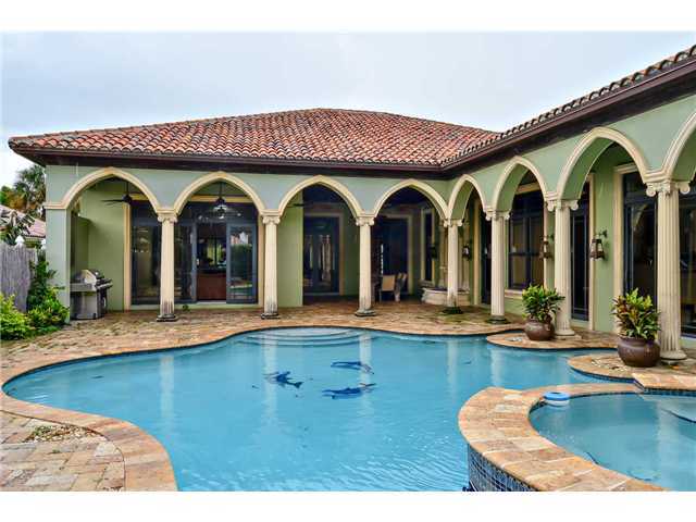 22461 Arcadia Court Boca Raton, FL 33433 - Photo 37 of 38 Pool
