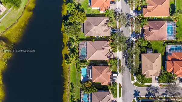 $6,000 | 4297 Diamond Terrace, Unit 4297, Weston, FL 33331