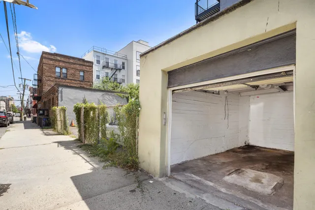 $2,375,000 | 413 Monroe Street, Unit 500, Hoboken, NJ 07030