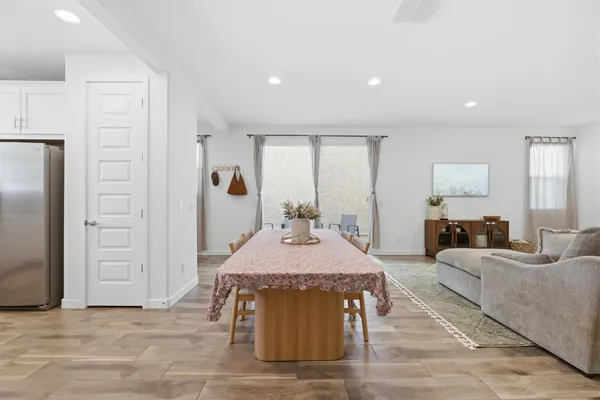 $2,395 | 3251 South Lotus, Mesa, AZ 85212