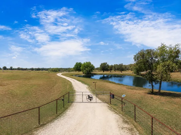 $850,000 | 4684 Airville Road, Temple, TX 76501