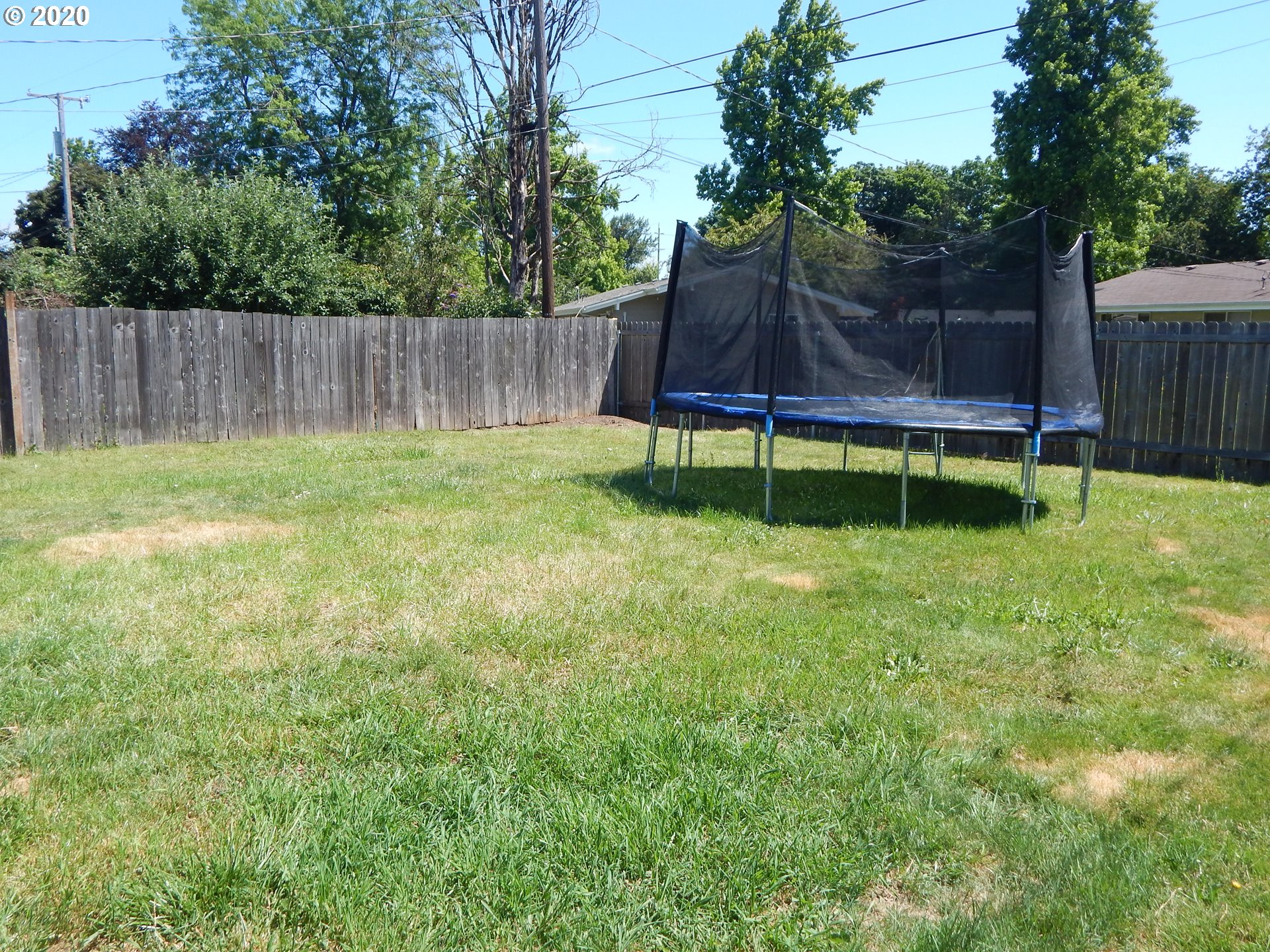 1553 Laura Street Springfield, OR 97477 - Photo 17 of 18
