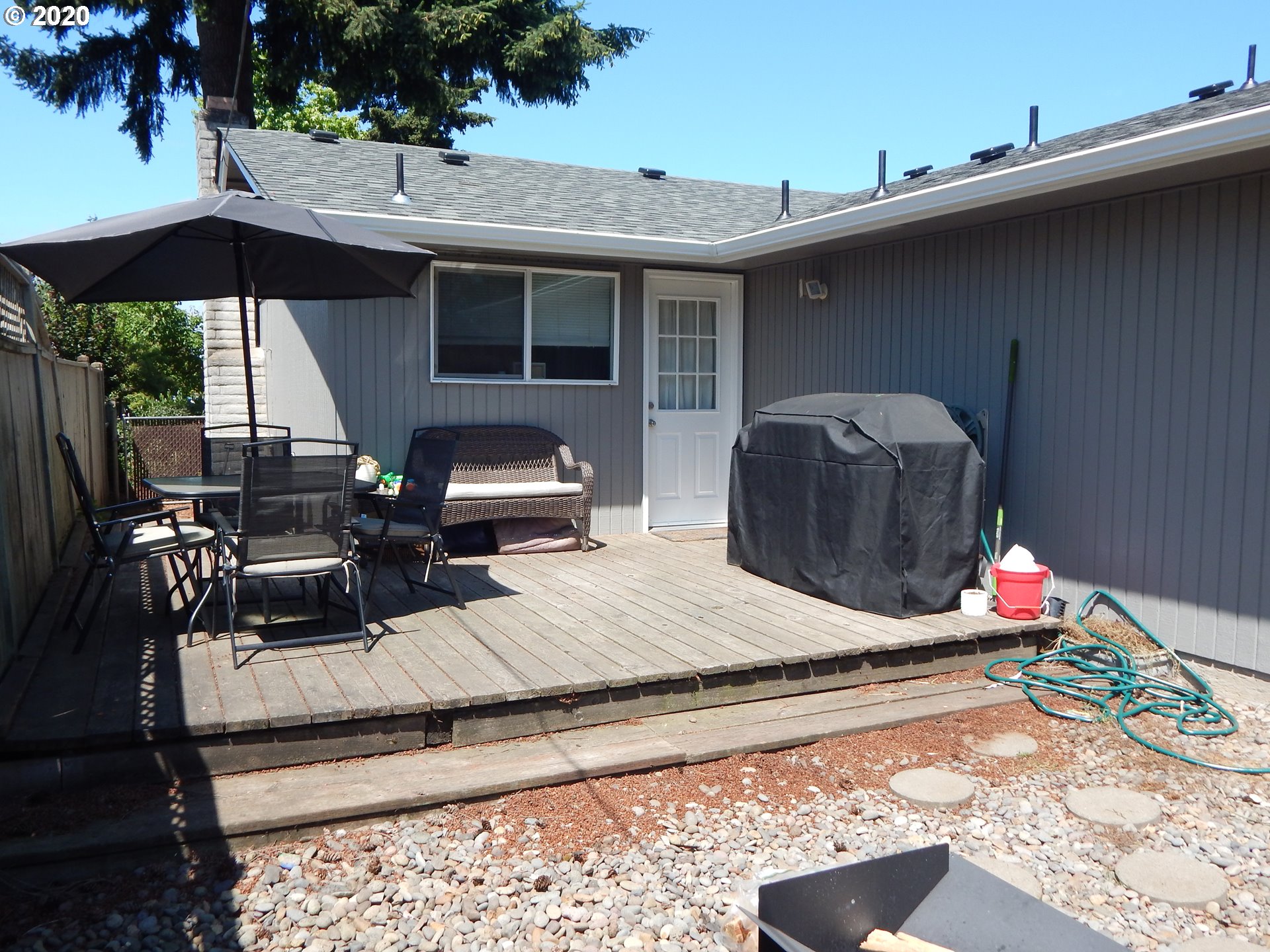 1553 Laura Street Springfield, OR 97477 - Photo 18 of 18