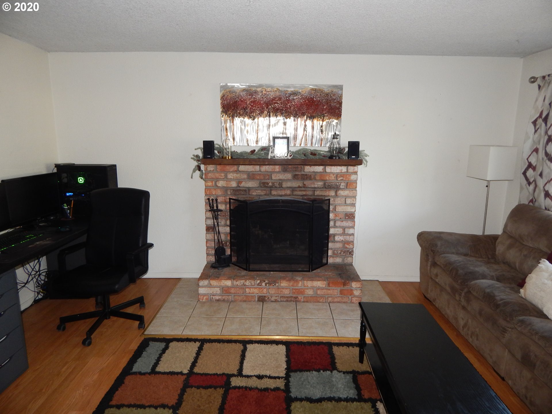 1553 Laura Street Springfield, OR 97477 - Photo 4 of 18