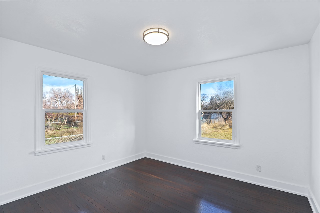 1506 North Herald Road Spokane Valley, WA 99206 - Photo 8 of 19