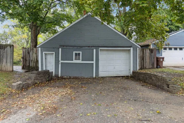 $153,000 | 427 East Ash Street, Mason, MI 48854