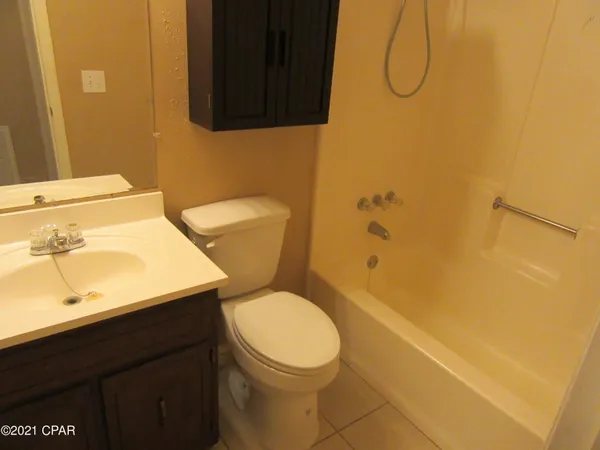 $1,050 | 1104 West 19th Court, Unit D, Lynn Haven, FL 32444