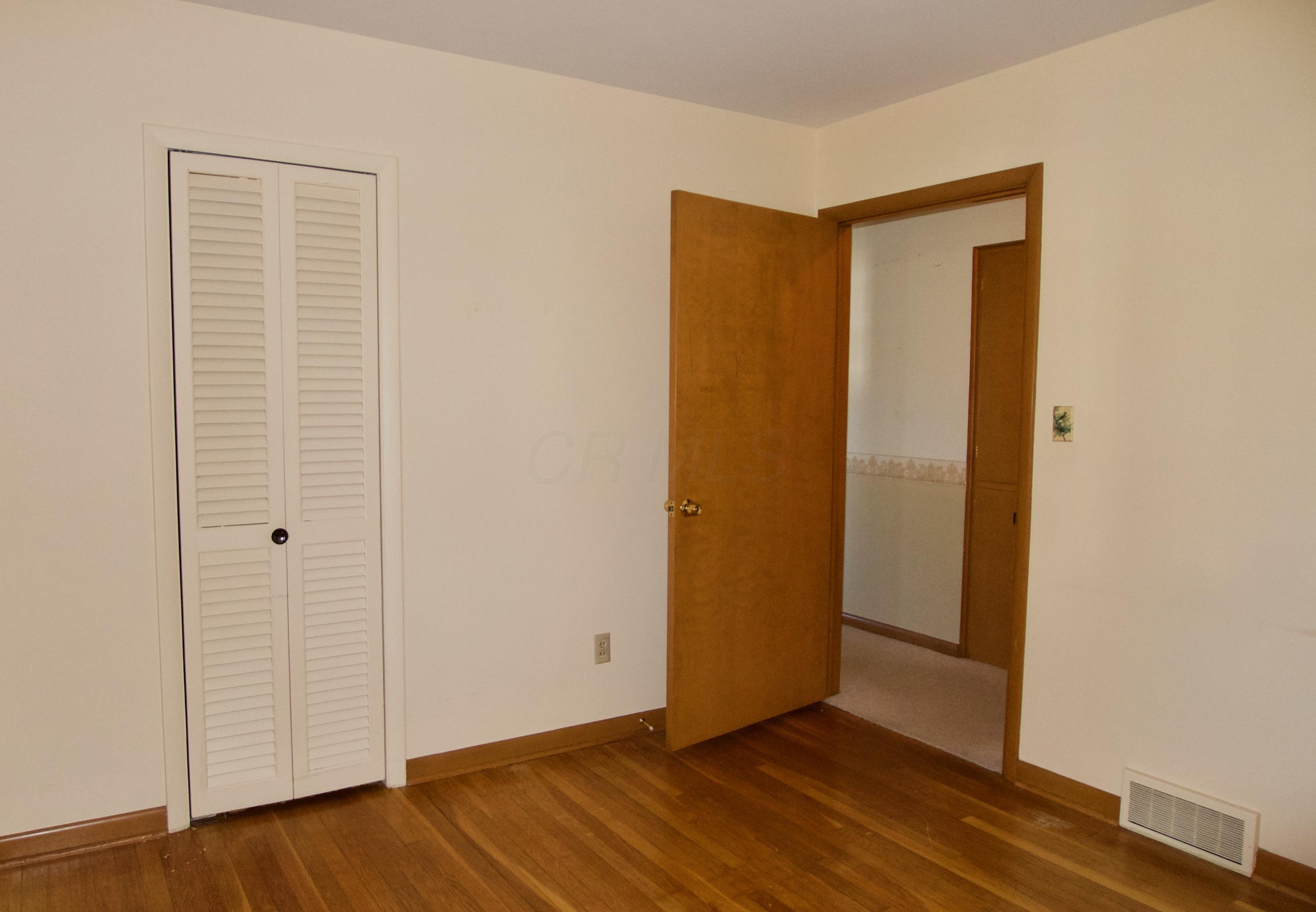 3116 Wareham Road Columbus, OH 43221 - Photo 19 of 39