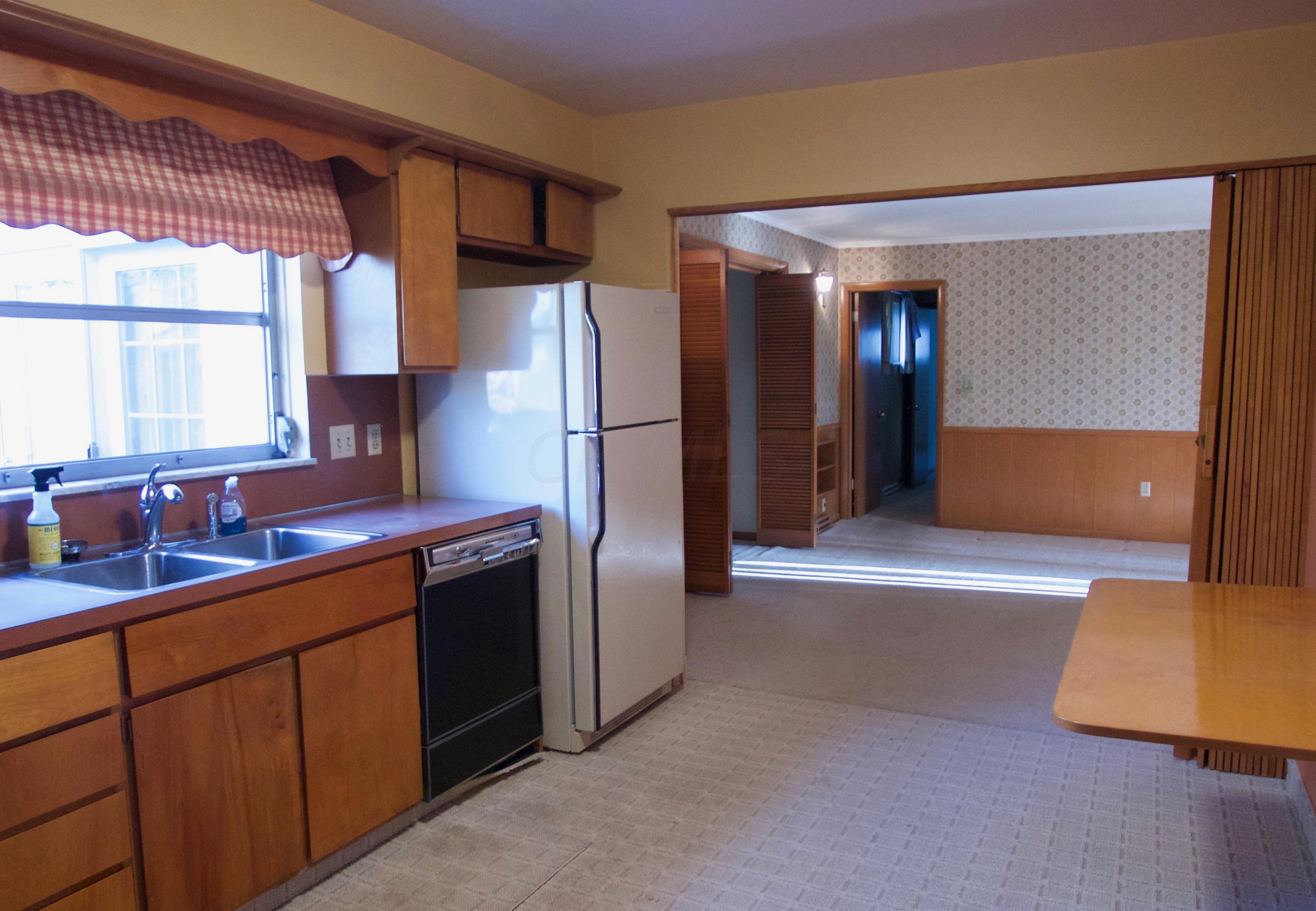 3116 Wareham Road Columbus, OH 43221 - Photo 7 of 39