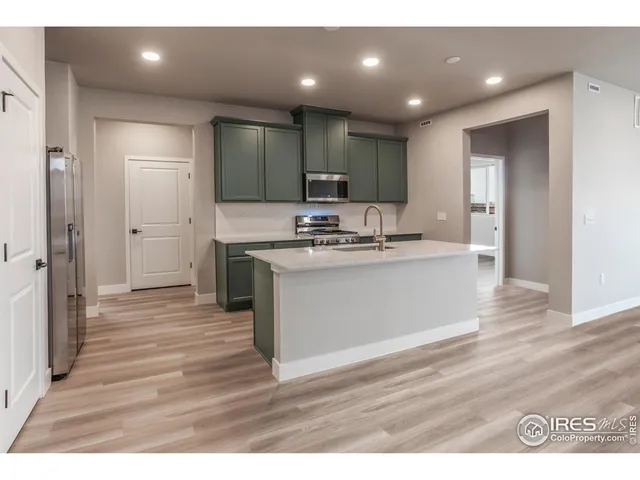 $464,625 | 740 Galloway Drive, Johnstown, CO 80534