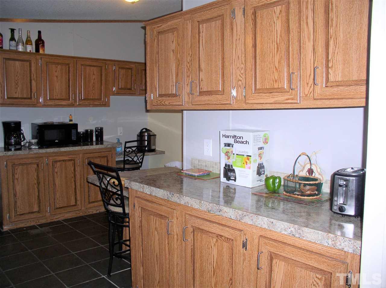99 Renn Lane Henderson, NC 27537 - Photo 7 of 17 Gallery Image 7