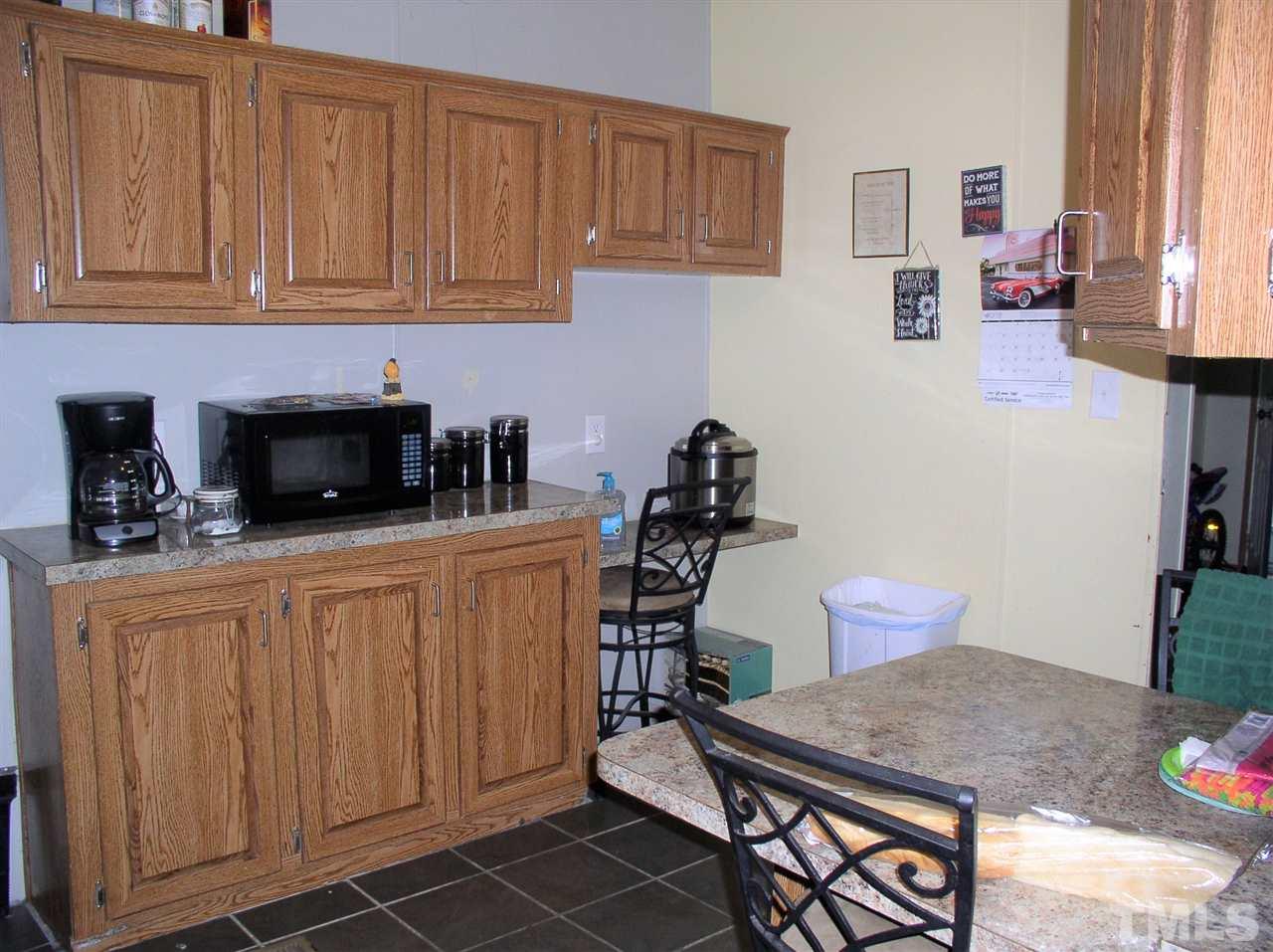 99 Renn Lane Henderson, NC 27537 - Photo 8 of 17 Gallery Image 8