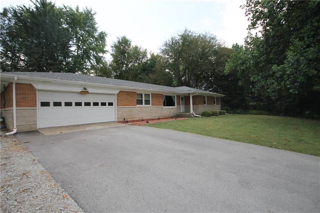 4325 Thompson Road Indianapolis, IN 46221 - Photo 3 of 47 Gallery Image 3