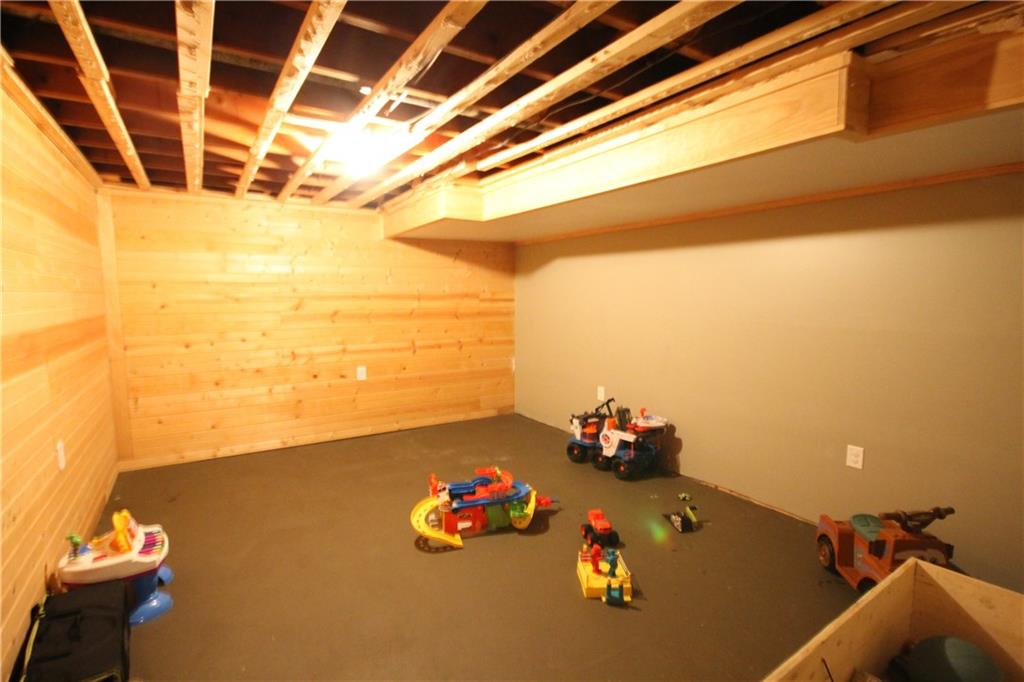 4325 Thompson Road Indianapolis, IN 46221 - Photo 28 of 47 Gallery Image 28