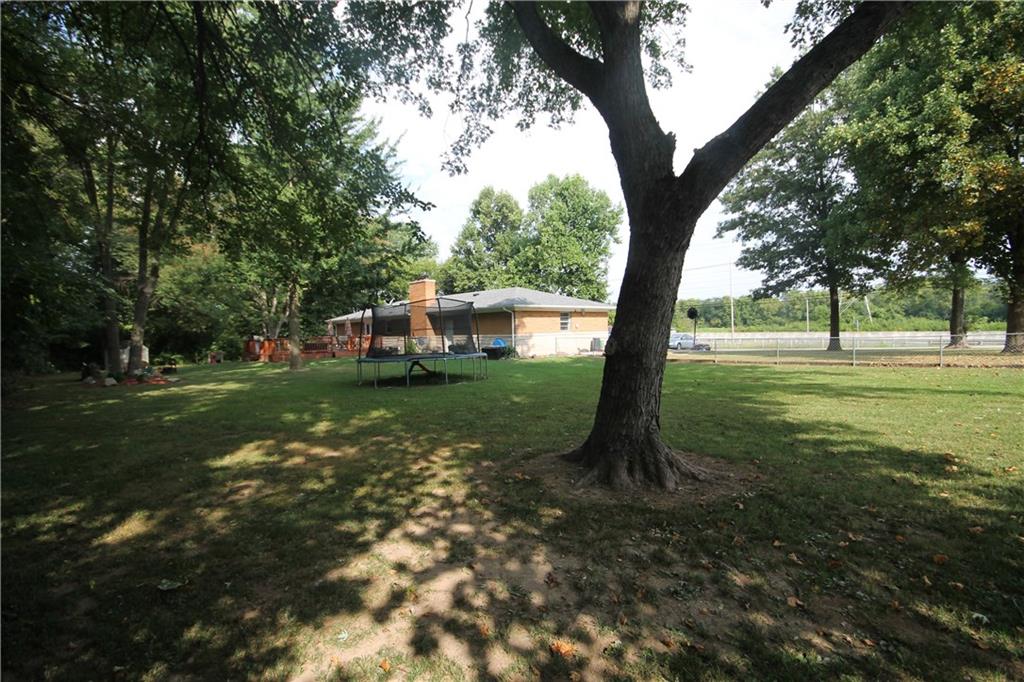 4325 Thompson Road Indianapolis, IN 46221 - Photo 39 of 47 Gallery Image 39