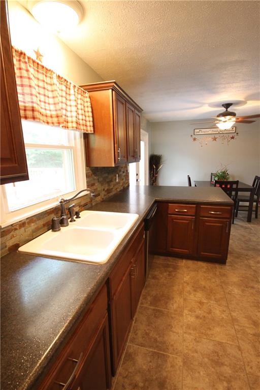4325 Thompson Road Indianapolis, IN 46221 - Photo 10 of 47 Gallery Image 10