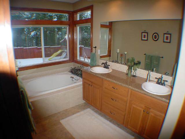5912 Vista Ridge Lane Spokane, WA 99217 - Photo 8 of 9 Gallery Image 8
