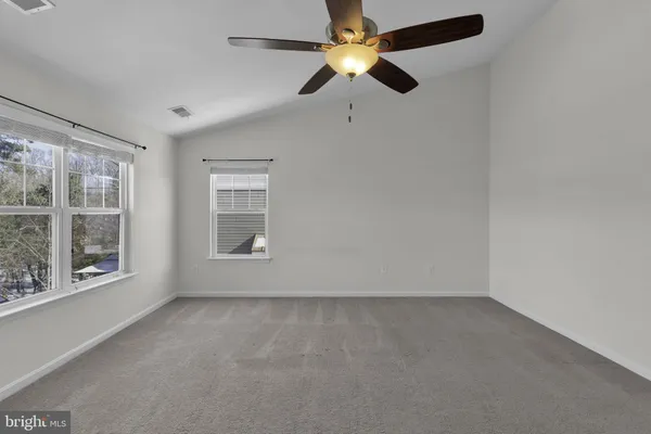 $2,800 | 592 Burr Oak Court, Prince Frederick, MD 20678