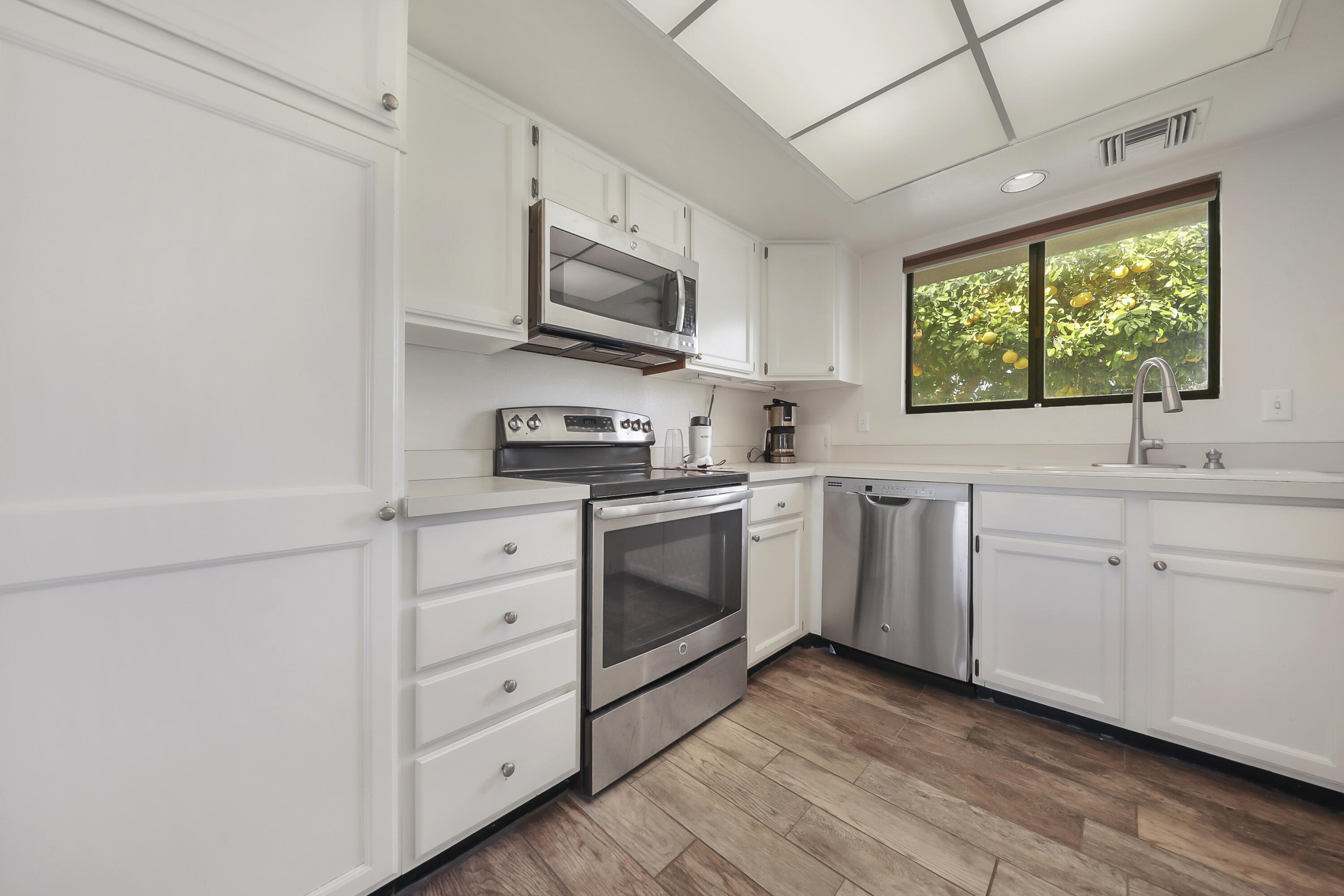 30 Mission Court Rancho Mirage, CA 92270 - Photo 15 of 38 MissionCt30#10