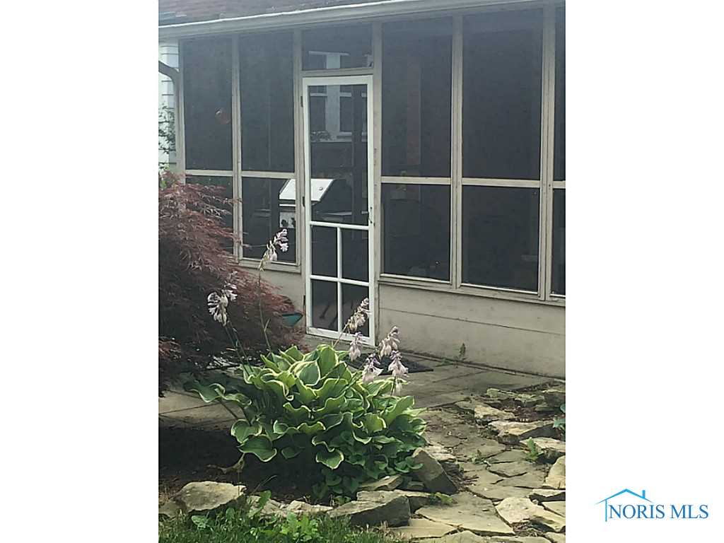 3334 Pelham Road Toledo, OH 43606 - Photo 13 of 16 Gallery Image 13