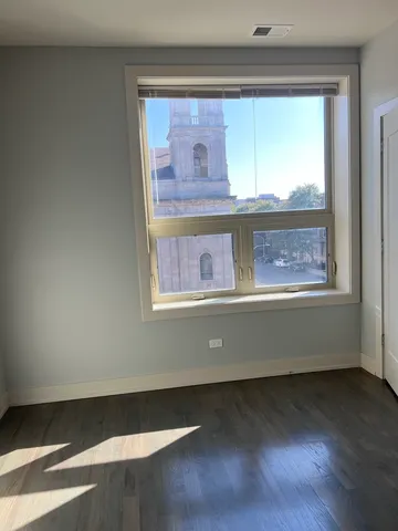 $2,610 | 1208 East 64th Street, Unit 3B, Chicago, IL 60637