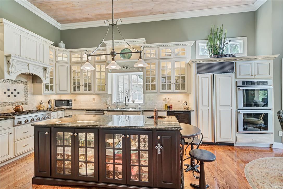 55 Chesterfield Lakes Road Chesterfield, MO 63005 - Photo 14 of 61 Gallery Image 14
